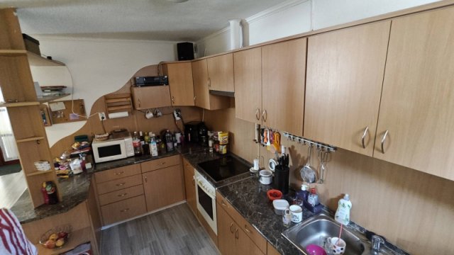 Eladó családi ház, Pilisen 85 M Ft, 5 szobás