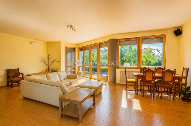 Eladó családi ház, Hajdúszoboszlón 139 M Ft, 5 szobás