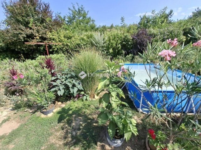 Eladó családi ház, Tóalmáson 25.5 M Ft, 4 szobás