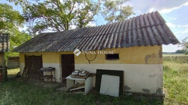 Eladó mezogazdasagi ingatlan, Zákányszéken 18 M Ft