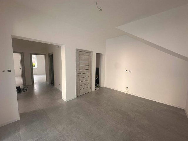 Eladó családi ház, Budapesten, XV. kerületben 85 M Ft, 4 szobás