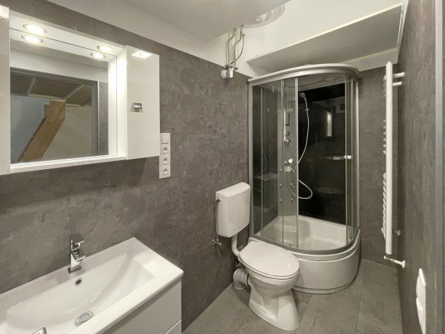 Kiadó téglalakás, albérlet, XXI. kerületben, Jókai utcában