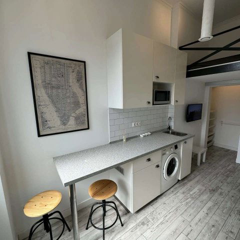 Eladó téglalakás, Budapesten, VII. kerületben, Szinva utcában