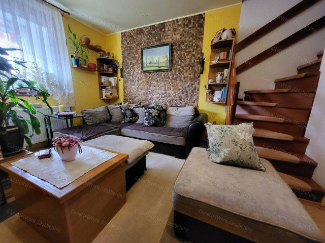 Eladó sorház, Jászberényben 49.9 M Ft, 3 szobás