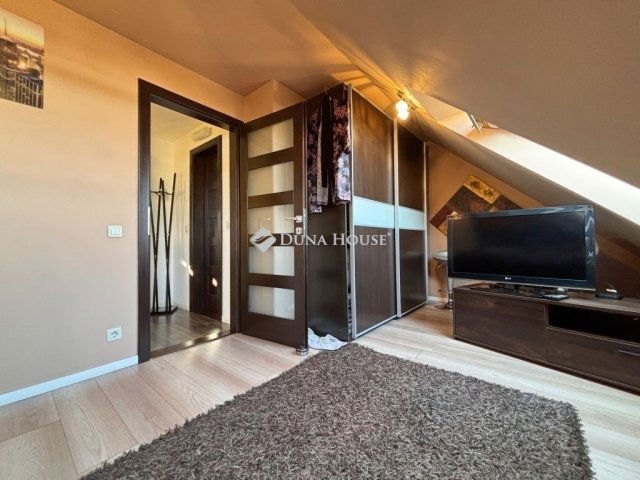 Eladó téglalakás, Szombathelyen 69.9 M Ft, 3 szobás