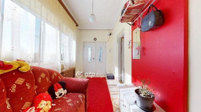 Eladó családi ház, Vásárosnaményben 35 M Ft, 2 szobás