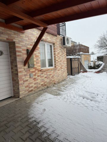 Eladó családi ház, Szigetszentmiklóson 119 M Ft, 4 szobás