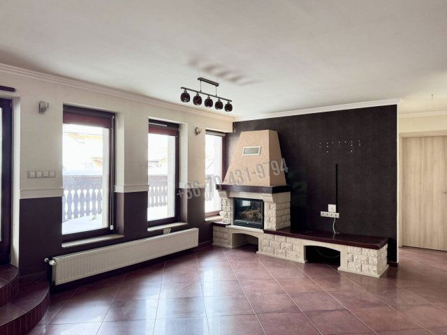 Eladó téglalakás, Egerben 68.9 M Ft, 4 szobás