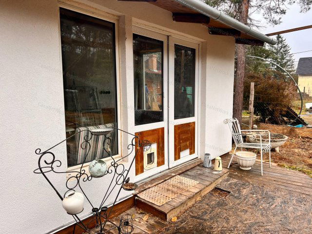 Eladó családi ház, Domonyban 47.9 M Ft, 3 szobás