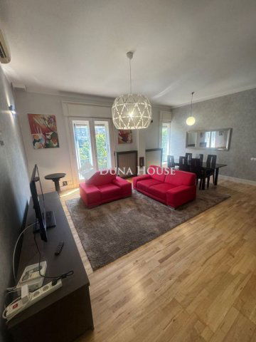 Kiadó téglalakás, albérlet, Debrecenben, Piac utcában, 3 szobás