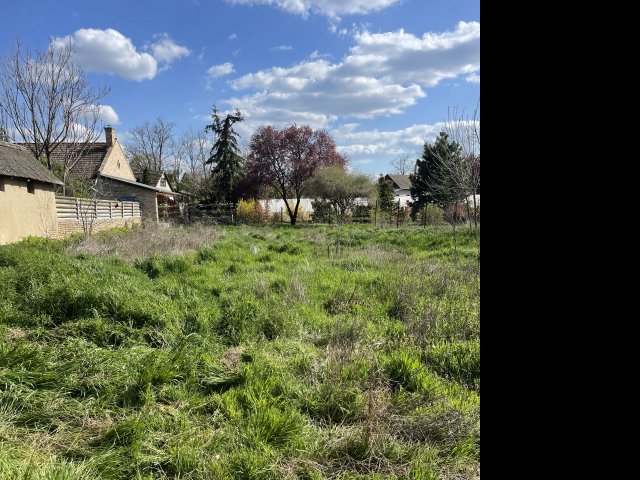 Eladó családi ház, Kiszomboron, Csatorna utcában 26.49 M Ft