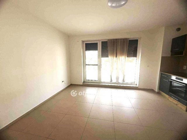 Eladó téglalakás, Kapuváron 59.9 M Ft, 3+1 szobás