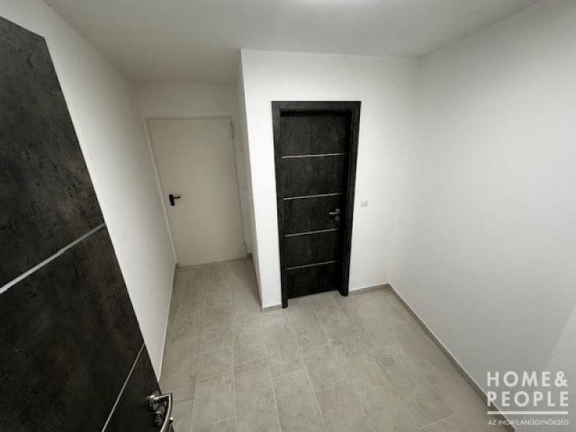 Eladó üzlethelyiség, Szegeden 71.3 M Ft / költözzbe.hu