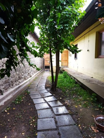 Eladó családi ház, Nagymaroson 31 M Ft, 1+2 szobás