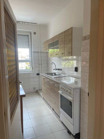 Kiadó téglalakás, albérlet, Győrött 180 E Ft / hó, 2 szobás