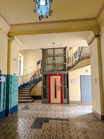 Kiadó téglalakás, albérlet, VII. kerületben, Wesselényi utcában