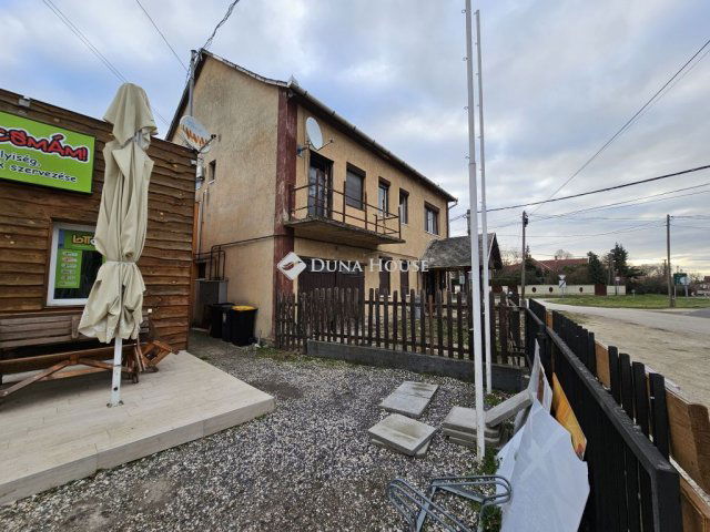 Eladó családi ház, Szabadbattyánban 99 M Ft, 4 szobás