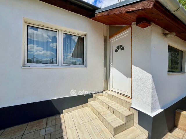 Eladó családi ház, Nyíregyházán 54.99 M Ft, 2 szobás