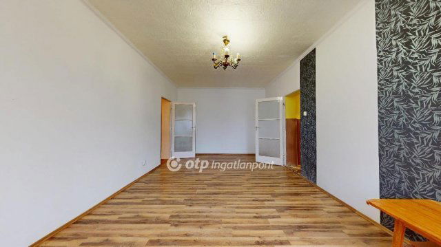 Eladó téglalakás, Sajószentpéteren 20.9 M Ft, 2+1 szobás