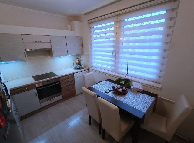 Eladó panellakás, Debrecenben 69.5 M Ft, 1+2 szobás