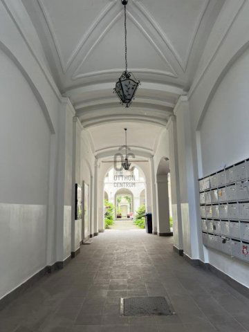 Eladó téglalakás, Budapesten, V. kerületben 209.99 M Ft