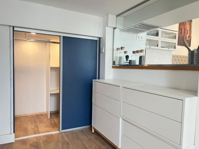 Kiadó téglalakás, albérlet, VI. kerületben, Paulay Ede utcában