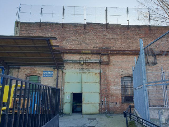 Eladó ipari ingatlan, Budapesten, XXI. kerületben 114 M Ft