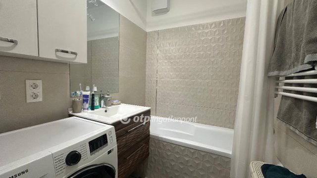 Eladó téglalakás, Budapesten, XIII. kerületben 69.5 M Ft