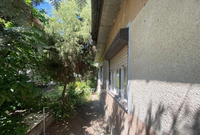Eladó családi ház, Gyálon 49.9 M Ft, 2 szobás