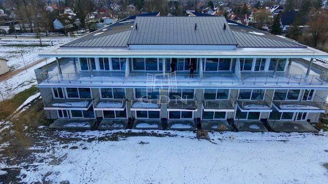 Eladó téglalakás, Balatonmáriafürdőn 49.987 M Ft, 1+1 szobás