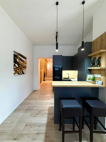 Eladó téglalakás, Pécsett, Apáca utcában 82.9 M Ft, 3 szobás