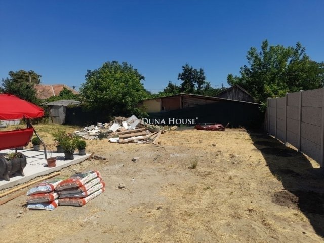 Eladó családi ház, Tápióságon 71.5 M Ft, 4 szobás