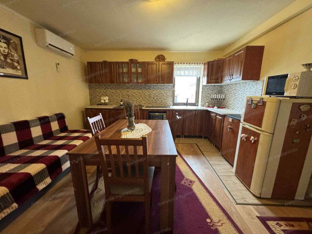 Eladó családi ház, Sarkadon 15.99 M Ft, 1 szobás