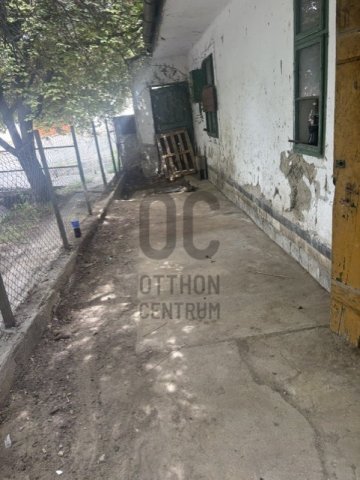 Eladó családi ház, Budapesten, III. kerületben 70 M Ft, 2 szobás