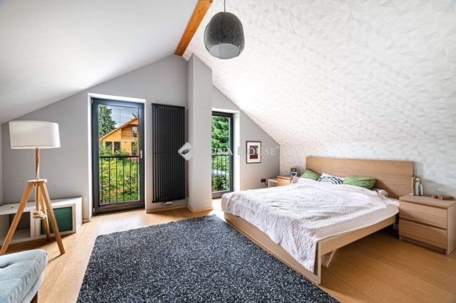 Eladó családi ház, Nagykovácsiban 185 M Ft, 3 szobás