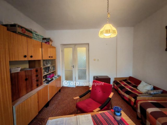 Eladó családi ház, Szomoron 59 M Ft, 3 szobás