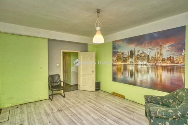 Eladó téglalakás, Budapesten, XXI. kerületben 36.9 M Ft