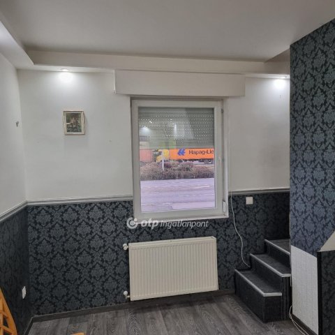 Eladó téglalakás, Budapesten, XXI. kerületben 27.5 M Ft