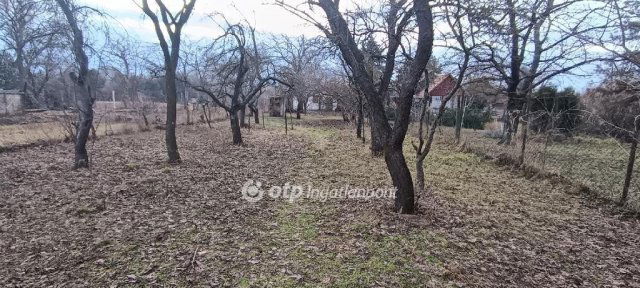 Eladó telek, Szigetújfalun 14 M Ft / költözzbe.hu
