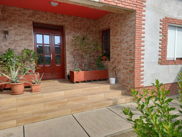 Eladó családi ház, Martfűn 62 M Ft, 5 szobás