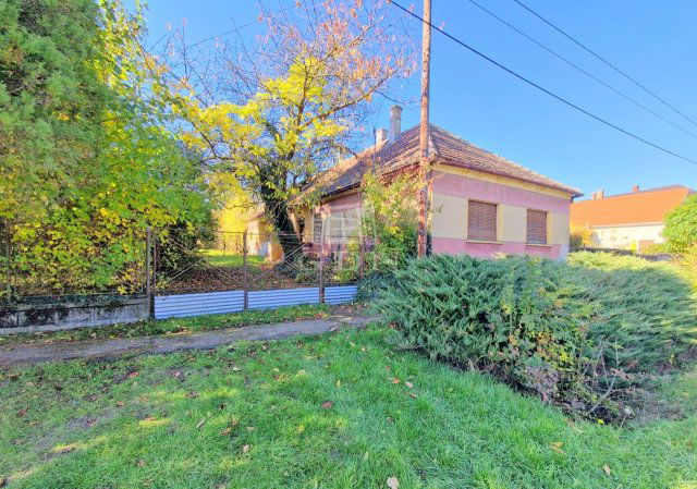 Eladó családi ház, Zalavégen 11.95 M Ft, 3 szobás