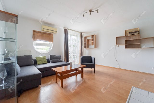 Eladó téglalakás, Budapesten, XV. kerületben 63.9 M Ft, 2 szobás