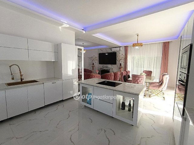 Eladó családi ház, Ercsiben 84.9 M Ft, 3 szobás