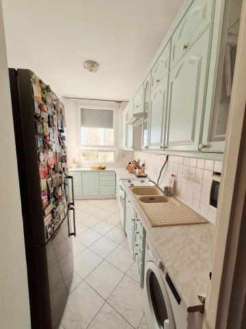 Eladó téglalakás, Budapesten, XXI. kerületben 72.9 M Ft