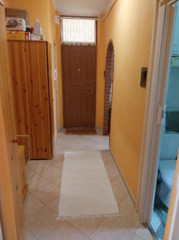 Eladó téglalakás, Oroszlányban 29.9 M Ft, 2 szobás