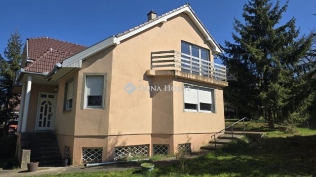 Eladó családi ház, Pátyon 139.5 M Ft, 6 szobás