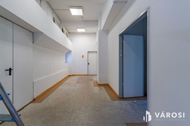 Kiadó iroda, Budapesten, XXI. kerületben 181 E Ft / hó