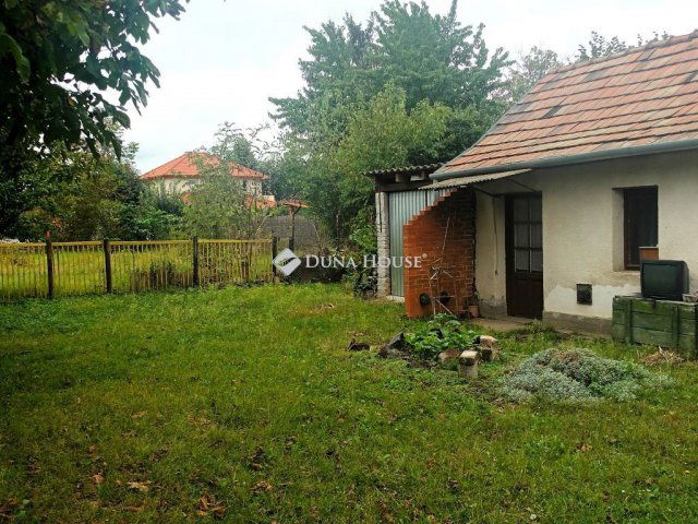 Eladó családi ház, Velencén, Gyümölcs utcában 65.5 M Ft