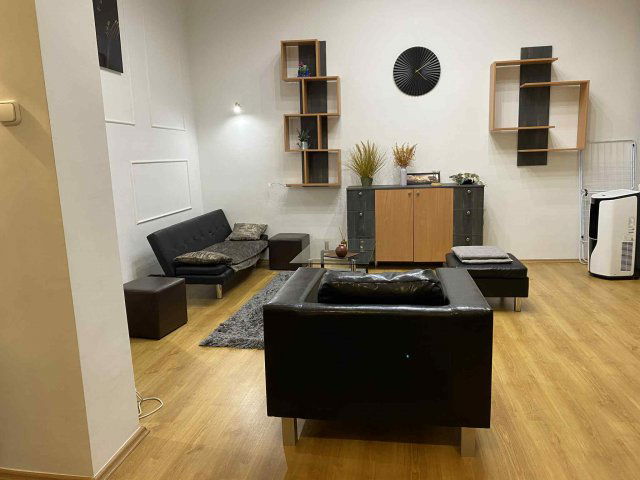 Kiadó téglalakás, albérlet, VI. kerületben, Vasvári Pál utcában