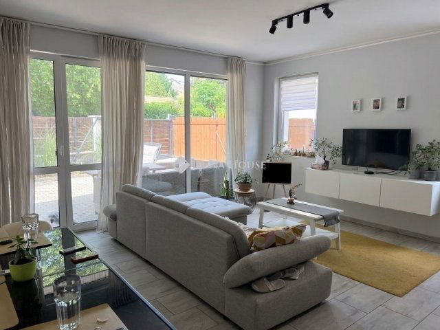 Eladó ikerház, Budapesten, XVI. kerületben 120 M Ft, 4 szobás